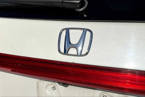 Used 2016 Honda Odyssey Touring Elite image 30