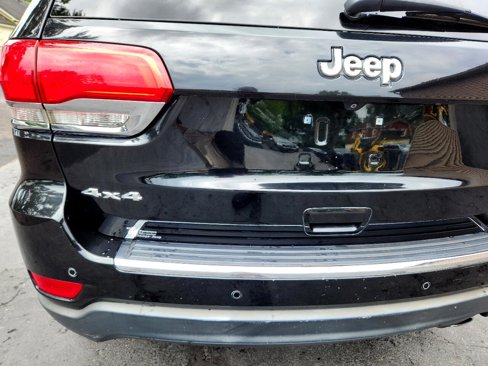 Used 2018 Jeep Grand Cherokee Limited image 36