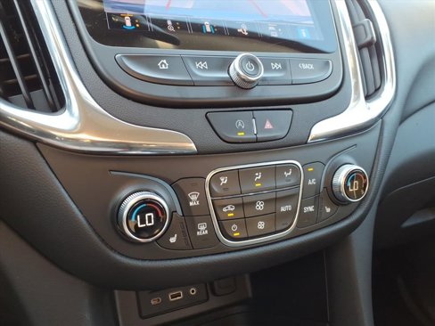 Used 2023 Chevrolet Equinox LT image 25