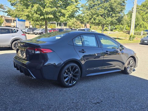 New 2025 Toyota Corolla SE image 3