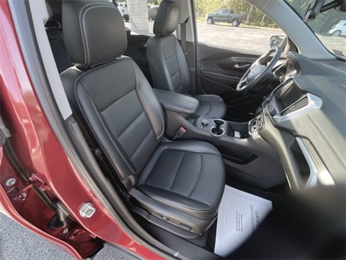 Certified 2023 GMC Terrain SLT w/ Infotainment Package II image 28