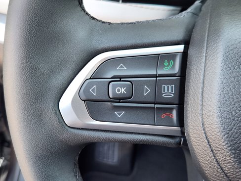Used 2023 Jeep Compass Limited w/ Elite Group image 23