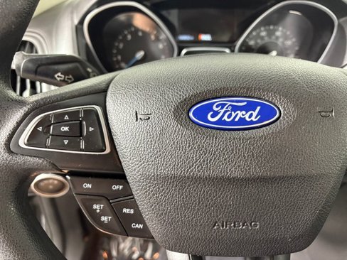 Used 2015 Ford Focus SE image 21