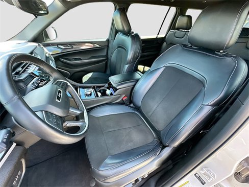 Used 2021 Jeep Grand Cherokee L Laredo image 19
