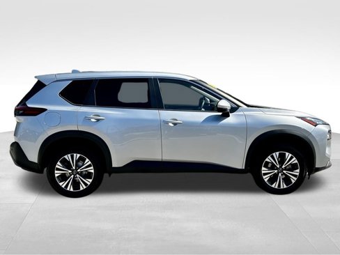 Used 2023 Nissan Rogue SV image 8