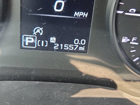 Certified 2024 Subaru Crosstrek 2.0i image 6