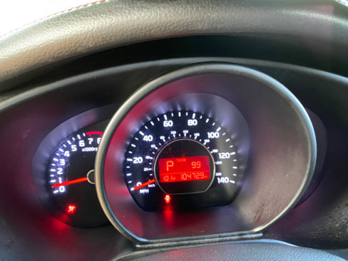 Used 2015 Kia Soul + image 48