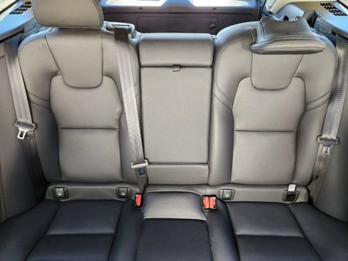 Certified 2025 Volvo XC60 B5 Plus w/ Climate Package image 14