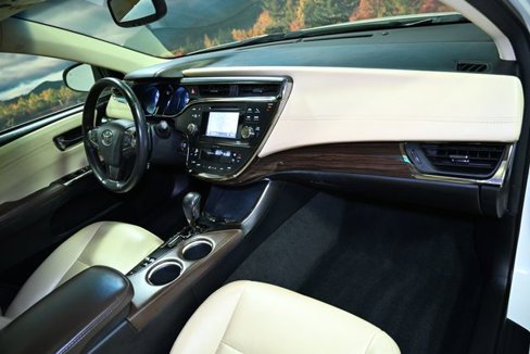 Used 2013 Toyota Avalon XLE Touring image 60
