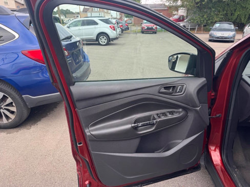 Used 2014 Ford Escape S image 9