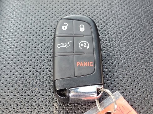 Used 2023 Jeep Compass Trailhawk w/ Trailhawk Elite Group image 43