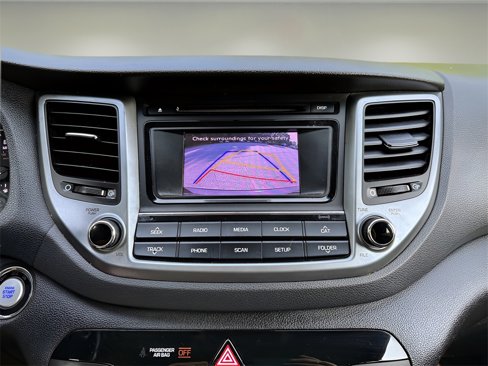 Used 2017 Hyundai Tucson Sport image 16