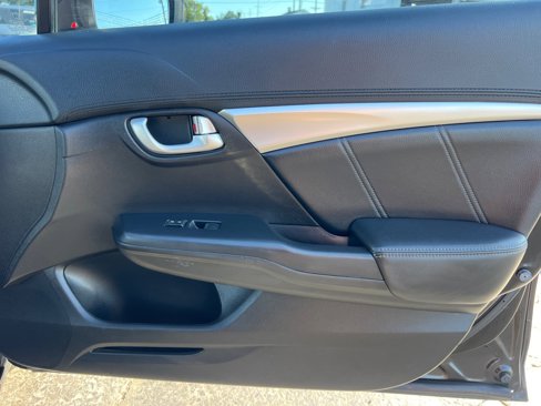 Used 2014 Honda Civic EX-L image 17