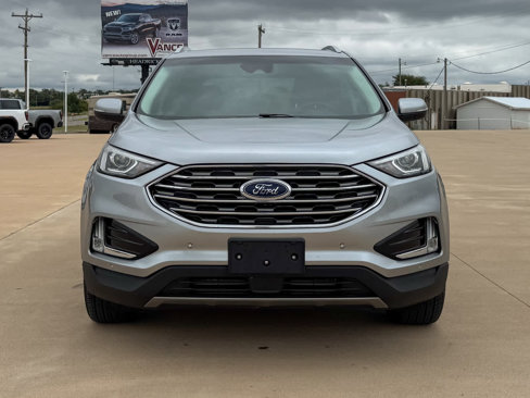 Used 2020 Ford Edge Titanium image 2