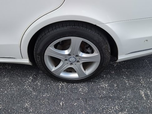 Used 2015 Mercedes-Benz E 350 Sedan image 6