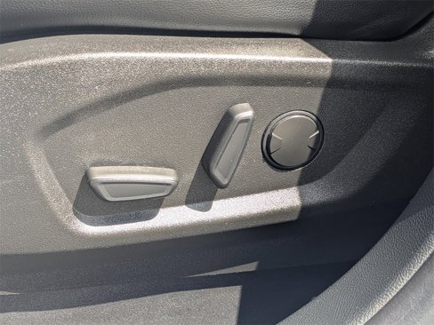 Used 2023 Ford Edge SEL image 20