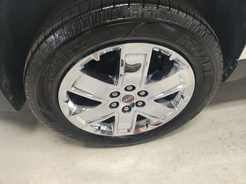 Used 2017 GMC Acadia Limited SLT image 3