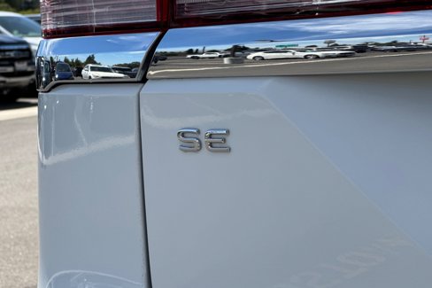 Used 2024 Volkswagen Atlas SE image 52