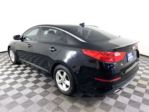 Used 2015 Kia Optima LX image 8