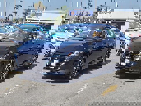 New 2025 Nissan Sentra SV w/ SV Premium Package image 2