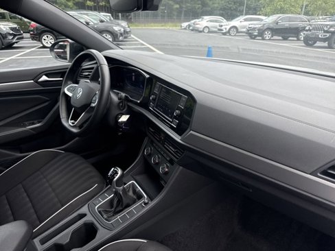 Used 2024 Volkswagen Jetta Sport image 23