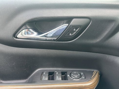 Used 2017 GMC Acadia SLE w/ Driver Alert Package I image 13