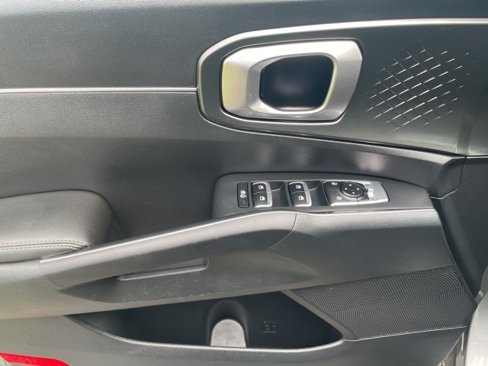 Used 2021 Kia Sorento EX image 20