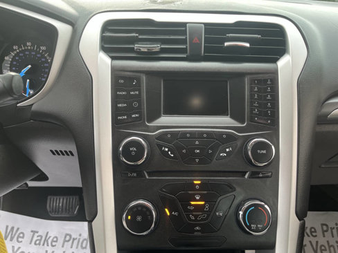 Used 2016 Ford Fusion S w/ Equipment Group 101A image 19