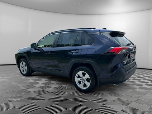 Used 2019 Toyota RAV4 XLE image 5