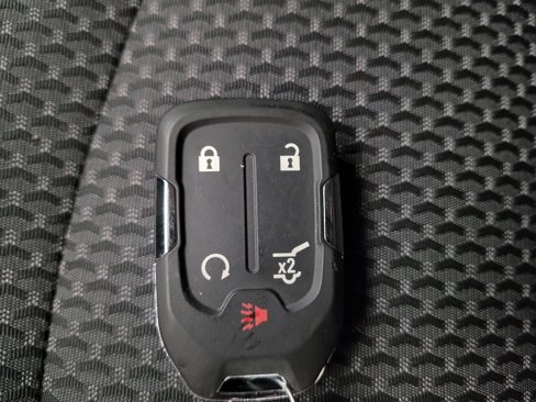 Used 2023 GMC Terrain SLE w/ Driver Convenience Package image 32
