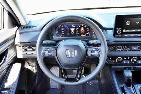 Used 2024 Honda Accord EX image 19