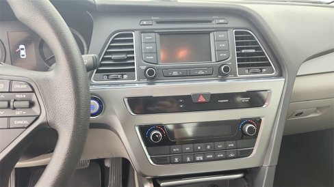Used 2016 Hyundai Sonata SE image 21