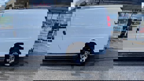 Used 2014 GMC Savana 2500 image 5