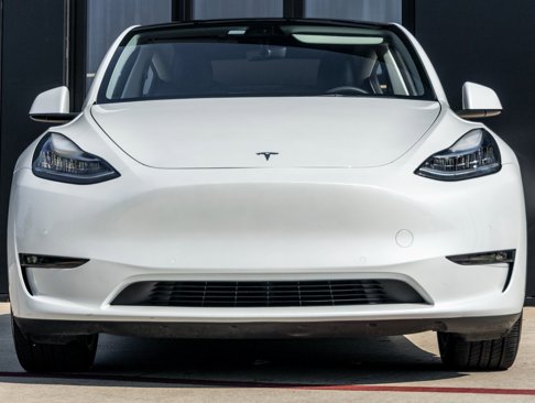 Used 2021 Tesla Model Y Long Range image 4