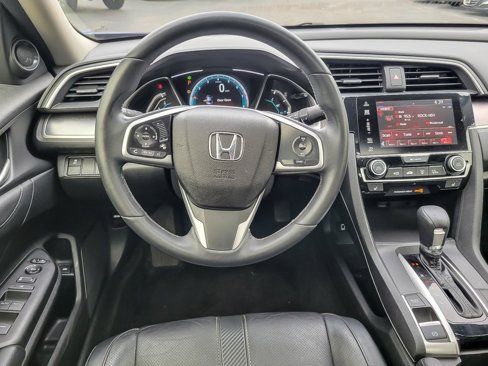 Used 2018 Honda Civic EX-L image 9