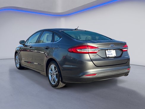 Used 2018 Ford Fusion S image 11