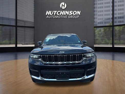 Used 2024 Jeep Grand Cherokee L Limited w/ Luxury Tech Group II image 8