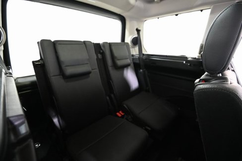 Used 2016 Land Rover LR4 HSE Silver Edition image 35