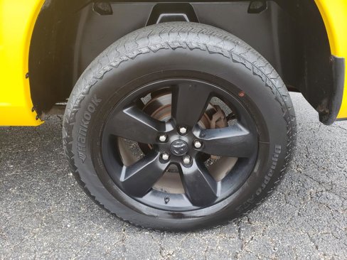 Used 2019 RAM 1500 Express image 28
