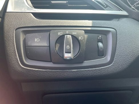 Used 2017 BMW X1 sDrive28i image 11
