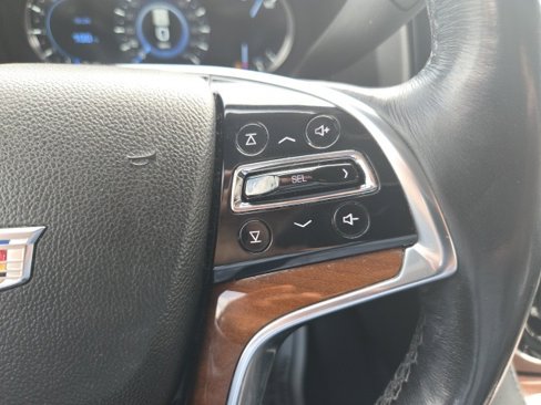 Used 2019 Cadillac Escalade Premium Luxury image 31