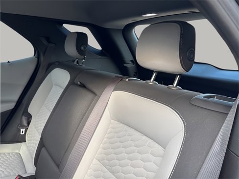 Used 2020 Chevrolet Equinox LS w/ LS Convenience Package image 18