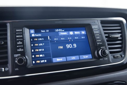 Used 2017 Kia Sedona EX image 20