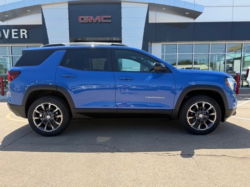 New 2026 GMC Terrain Elevation w/ Elevation Premium Package image 3