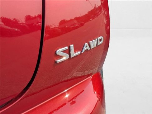 Used 2011 Nissan Juke SL image 12