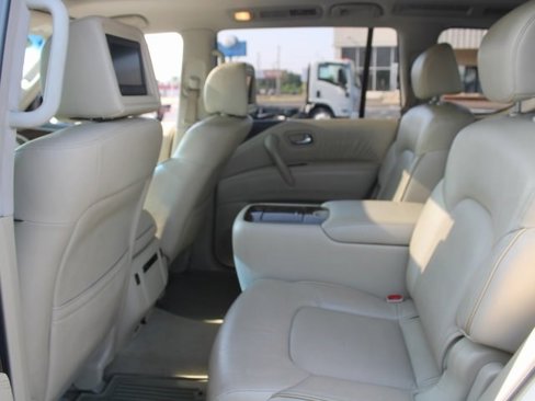 Used 2015 INFINITI QX80 Luxe w/ 22" Wheel Package image 17
