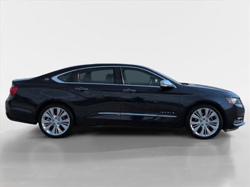 Used 2015 Chevrolet Impala LTZ image 3