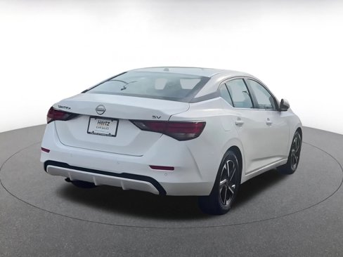 Used 2024 Nissan Sentra SV image 13