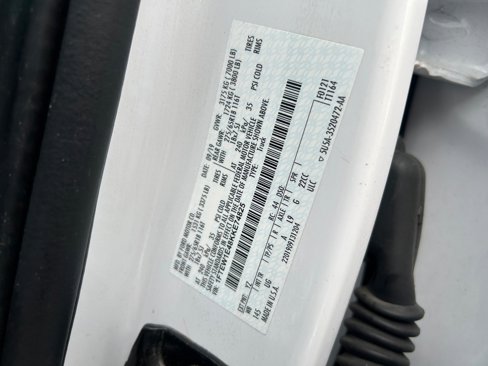 Used 2019 Ford F150 XLT image 12