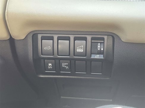 Used 2019 Subaru Ascent Limited image 20